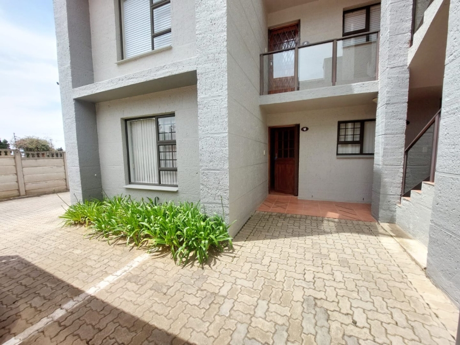 3 Bedroom Property for Sale in Hartenbos Central Western Cape